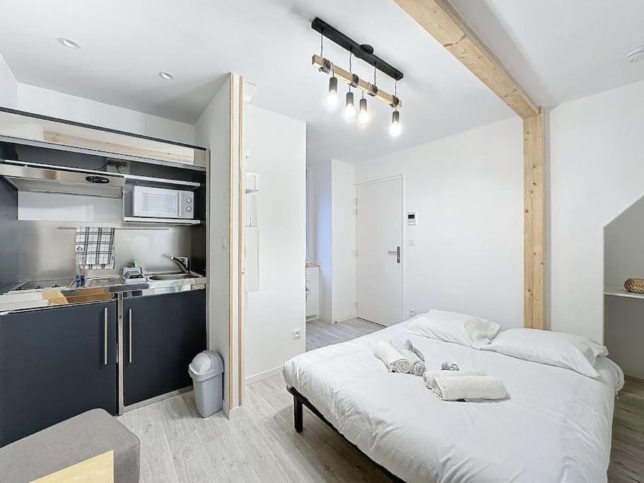 Apartamento Opale - Centre Historique - Proche Gare - Calme Rennes Exterior foto